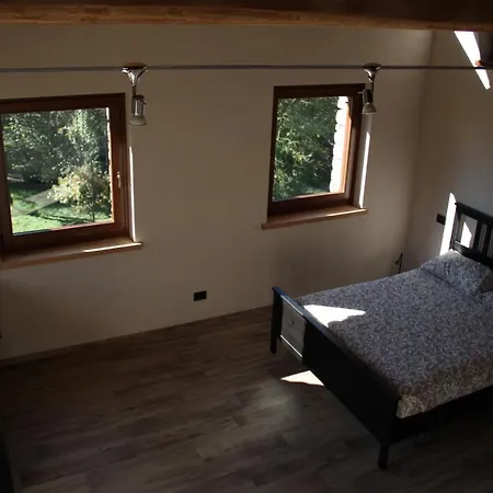 Residenza Di Campagna 查维然诺